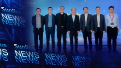 K8凯发科技董事长王长春一行到中银金科参观交流